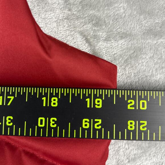 Eddie Bauer Down Puffer Vest Womens Medium Maroon Red Quilted Sleeveless - Picture 7 of 7